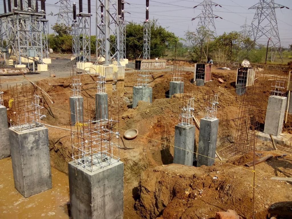 mixed vegetable salad in a mason jar.